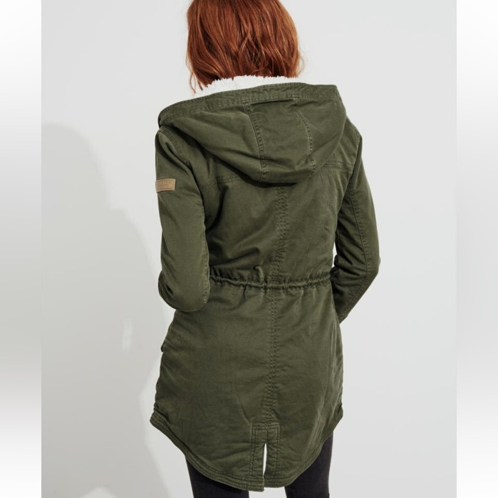 HOLLISTER STRETCH TWILL SHERPA LINED PARKA JACKET COAT OLIVE WOMENS small FLAW